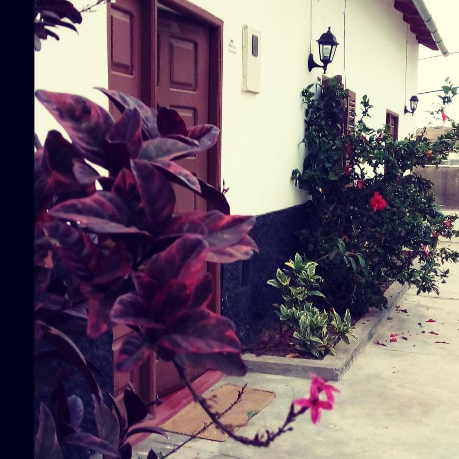 Seladinha Kaza Ladera Bed & Breakfast エクステリア 写真