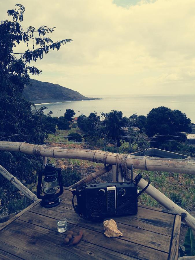 Seladinha Kaza Ladera Bed & Breakfast エクステリア 写真
