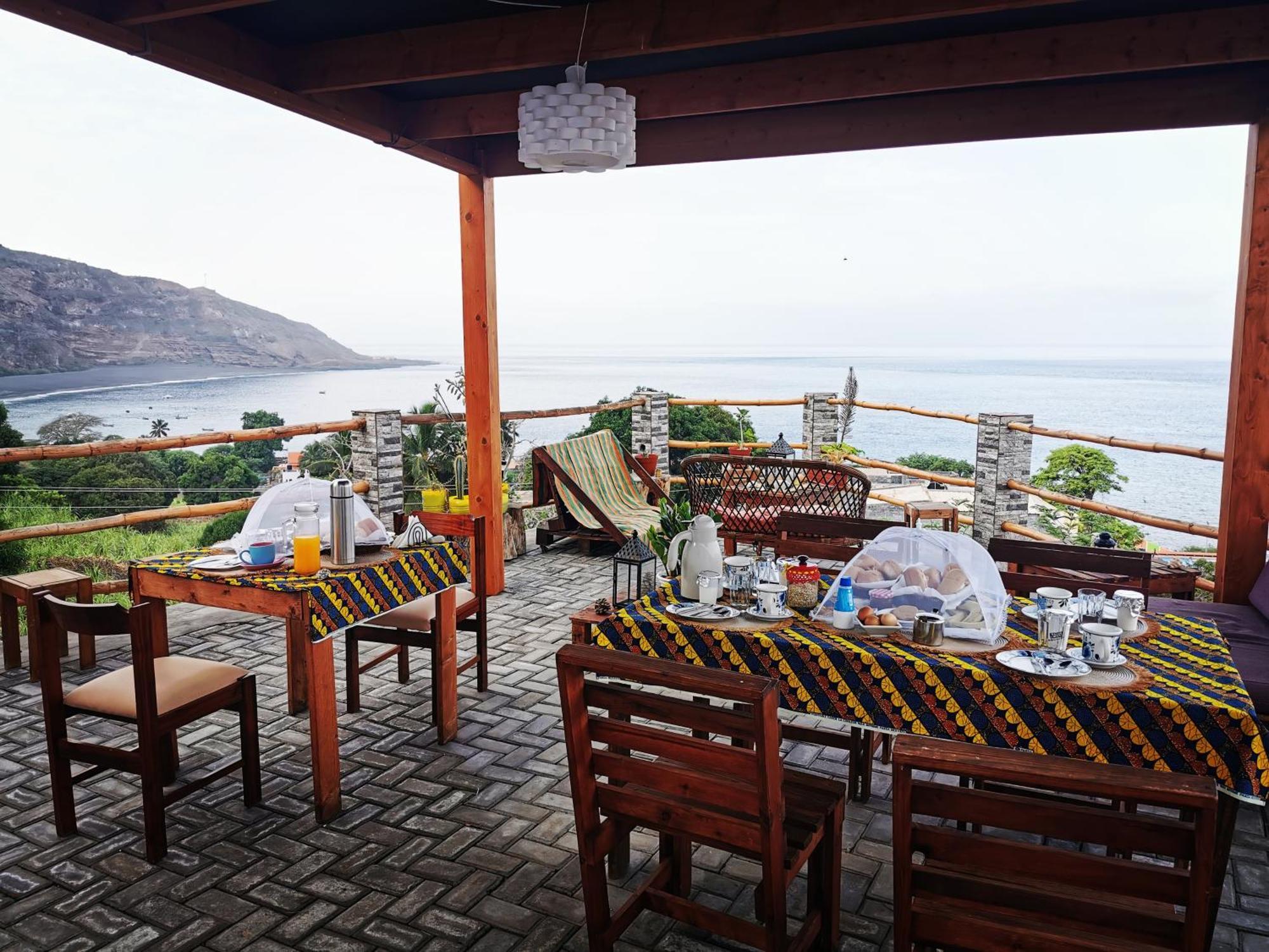 Seladinha Kaza Ladera Bed & Breakfast エクステリア 写真